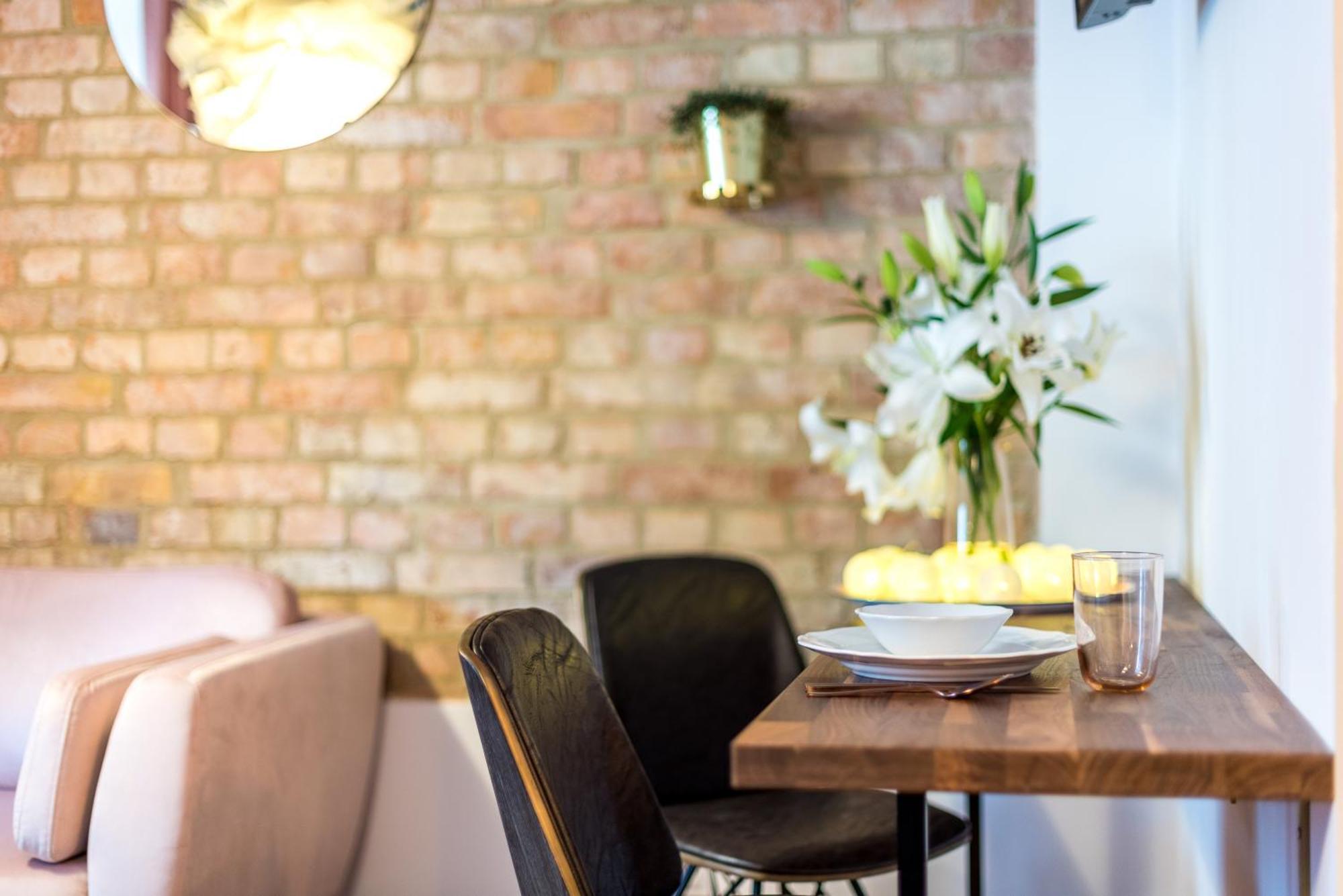 Cichy Zakatek Apartament Przy Starym Rynku Poznań Esterno foto