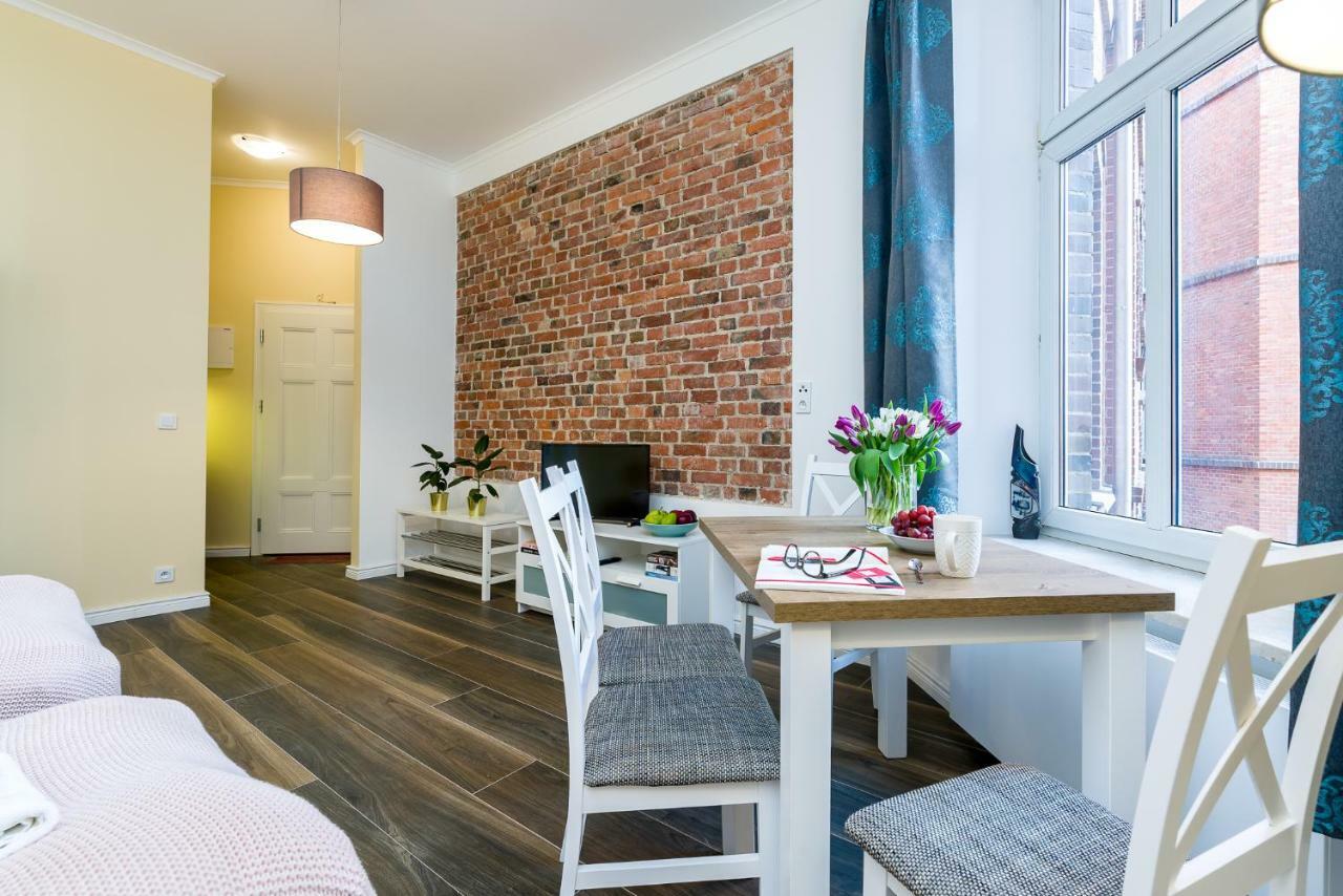 Cichy Zakatek Apartament Przy Starym Rynku Poznań Esterno foto